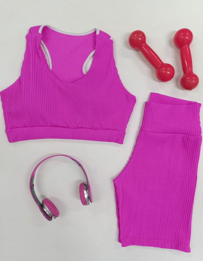 CONJUNTO DE TOP REGATA E SHORT LONGO PLUS EM CANELADO