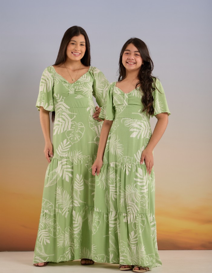 VESTIDO L. DETALHE NO DECOTE (TEC. VISCOLINHO)