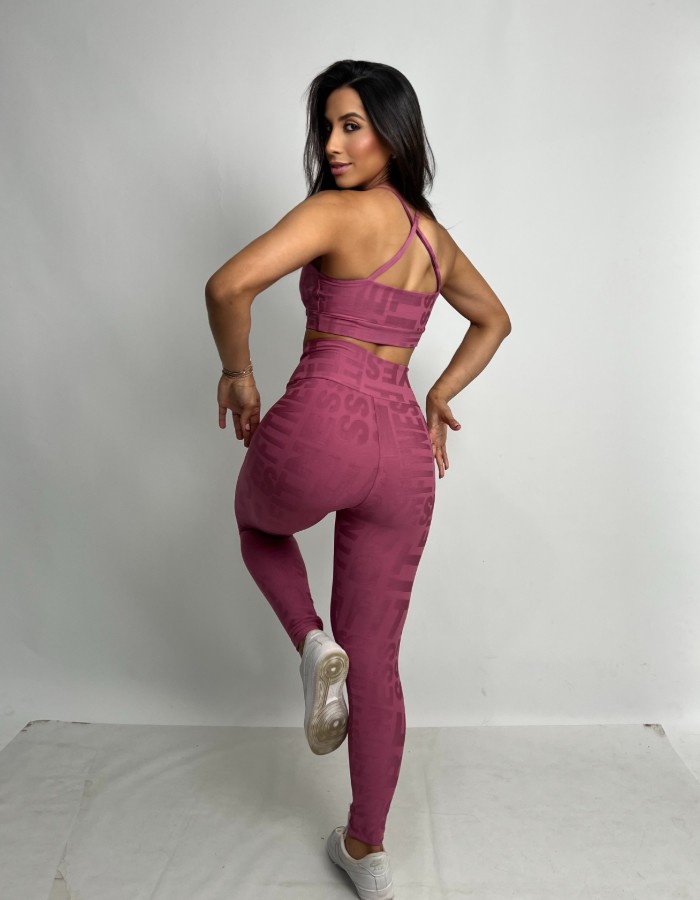 CONJUNTO CALÇA LETRA COM TOP CRUZADO 