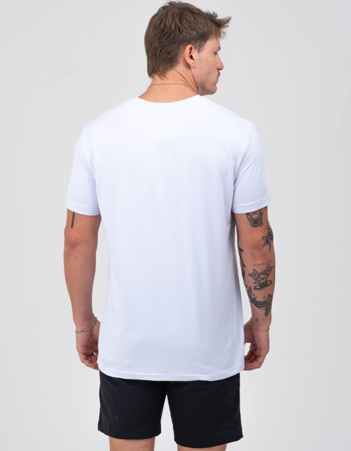 Produto t-shirt-tech-branca 1