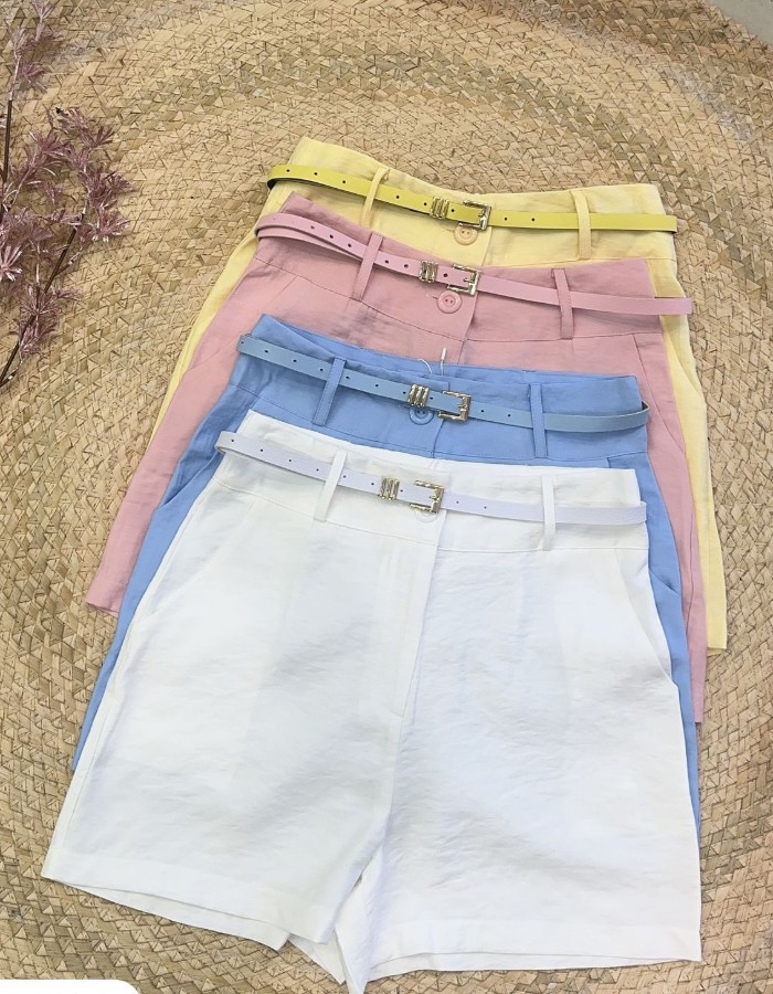 SHORT MARANTE COM CINTO COR DA PEÇA 