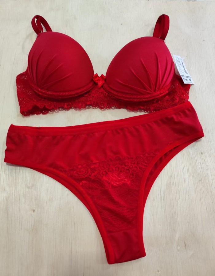 CONJUNTO BÁSICO CALCINHA COM RENDA NA FRENTE REF: 2401213