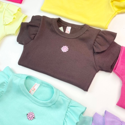 T-SHIRT RIBANA METAL FLOR MENINA