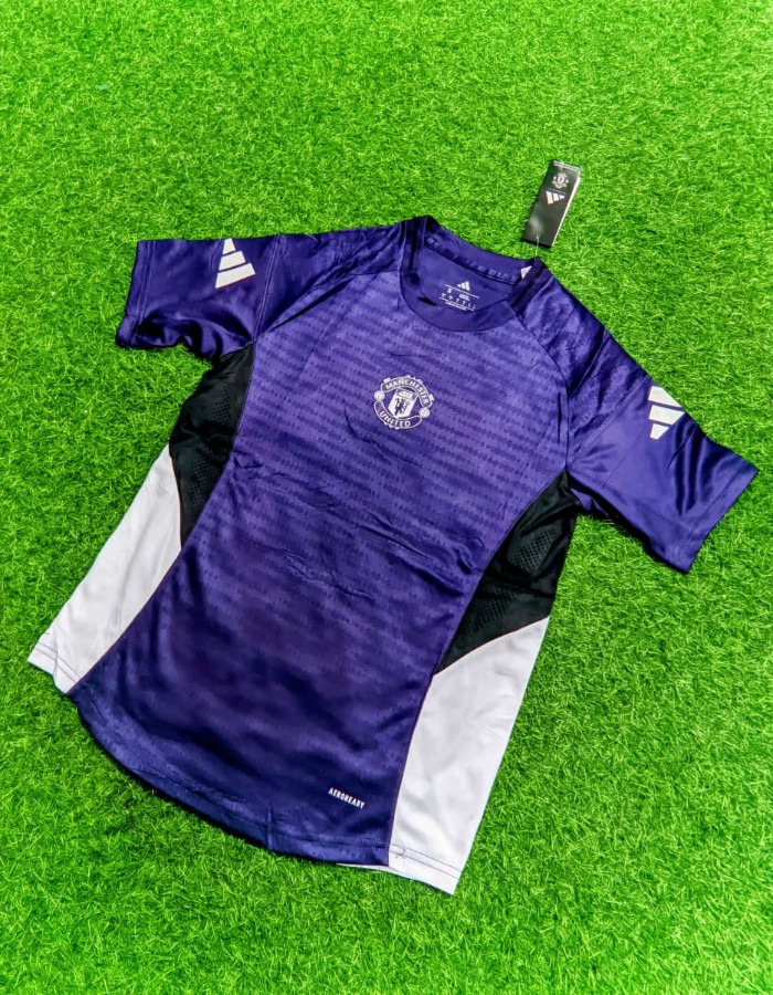 CAMISA JOGADOR TREINO MANCHESTER UNITED 2025/26
