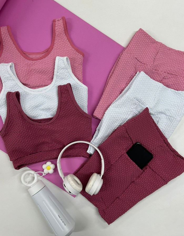 CONJUNTO SHORT BOLSO E TOP JUVENIL BROCADO