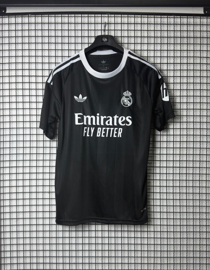 REAL MADRID - 25/26 - III - ESPECIAL