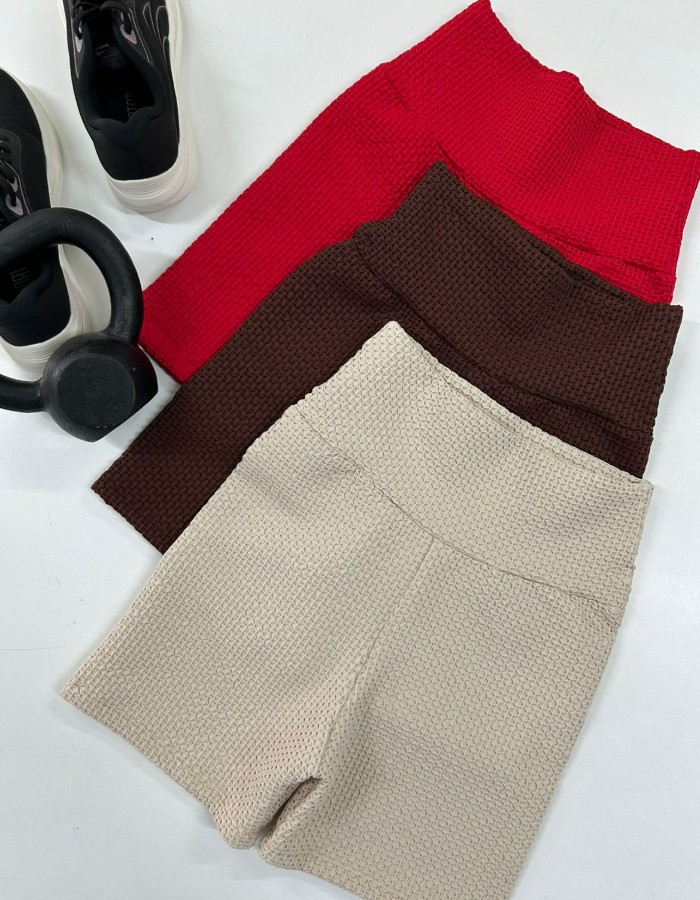 SHORT CÓS ALTO BROCADO