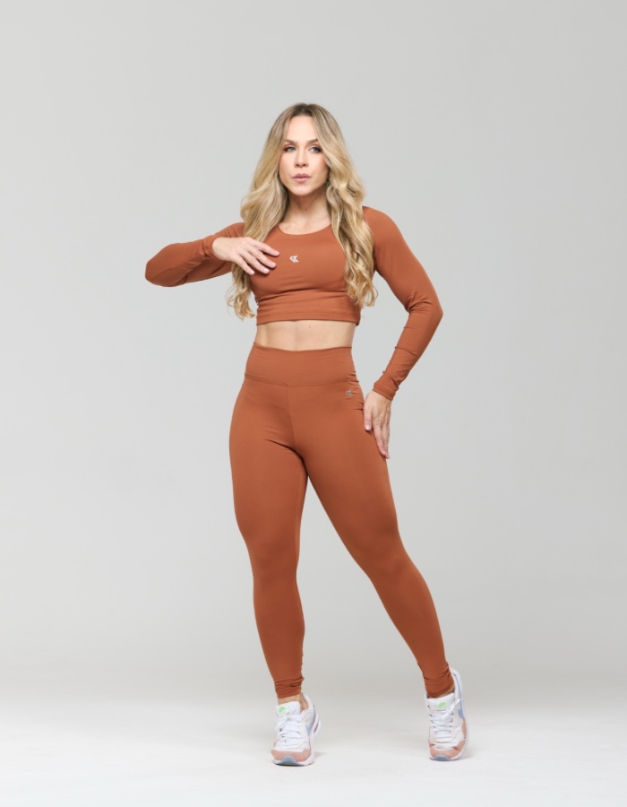Conjunto Caramelo Cropped Manga com calça
