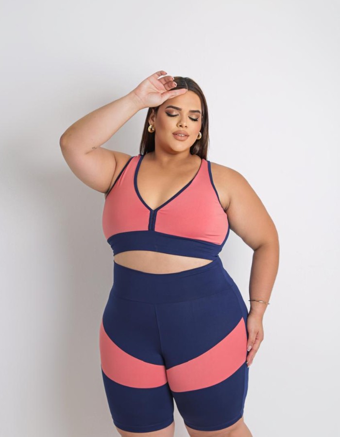 Conjunto short e top plus size