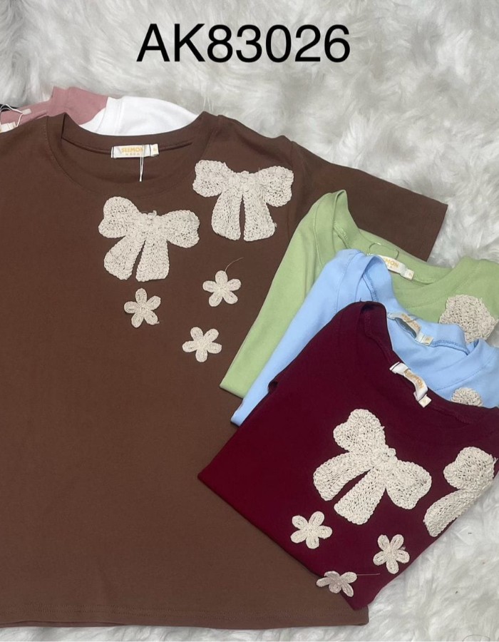 T-SHIRT DE ALGODÃO LAÇO EM CROCHE