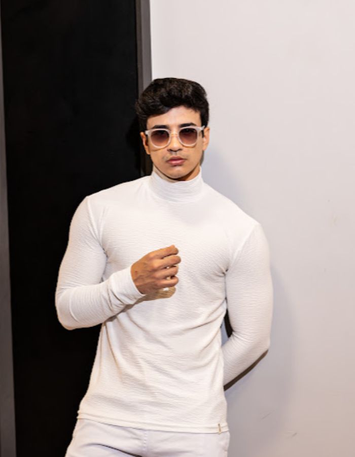 Suéter Gola alta Santorini