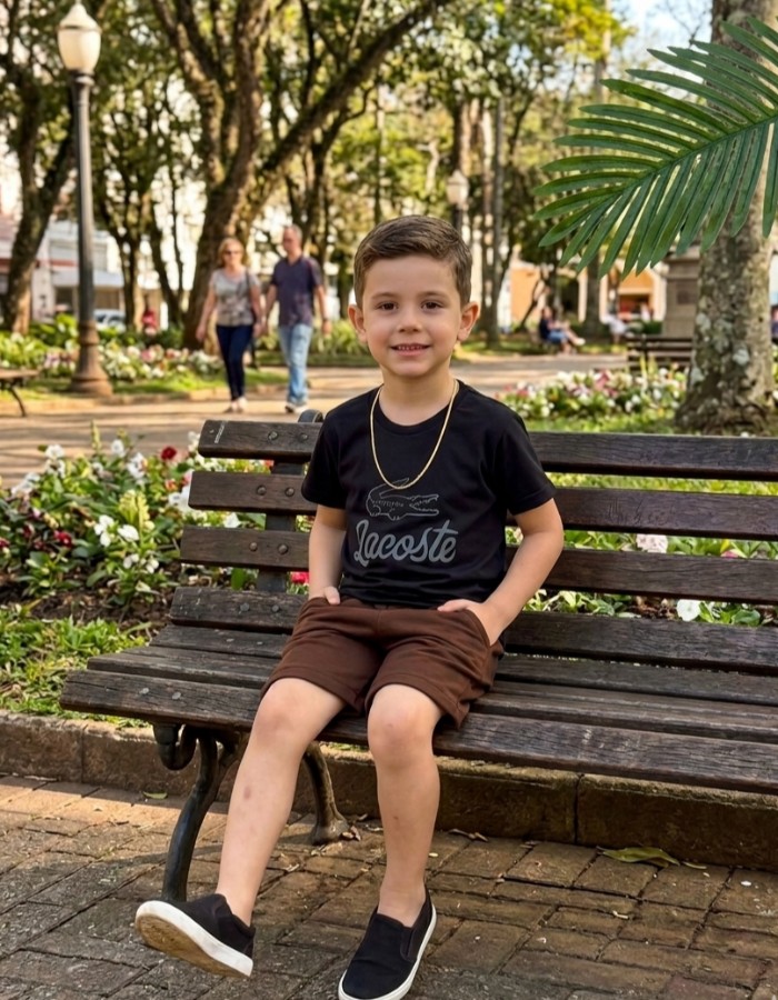 CONJUNTO LACOSTE COM SHORT MOLETOM