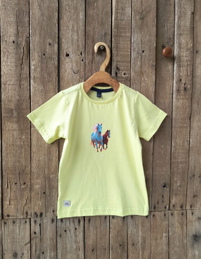 CAMISA GOLA VERDE LIMA ESTAMPAS VARIADAS