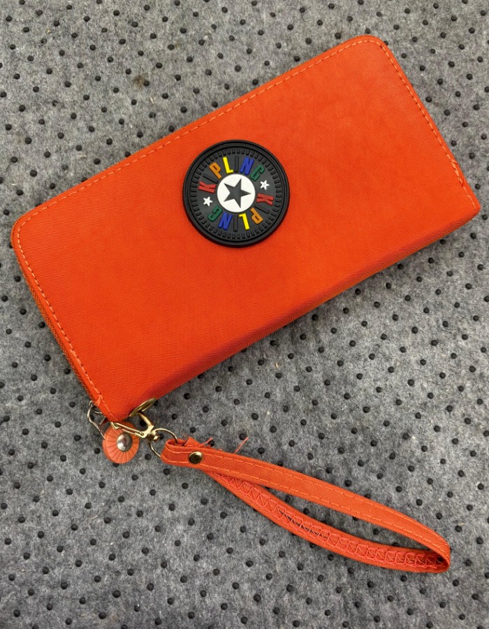 KIPLING CARTEIRA COM SUPORTE DE MÃO