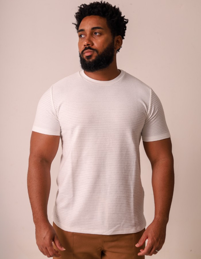 T-SHIRT TEXTURIZADA LASTARRIA