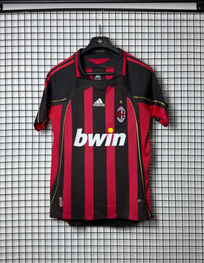 MILAN - 06/07 - I - RETRÔ