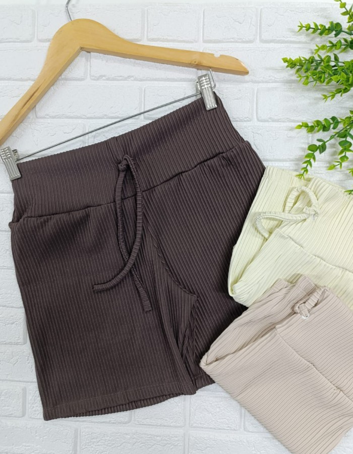 SHORT MEDIO CANELADO STYLE DE POLIAMIDA