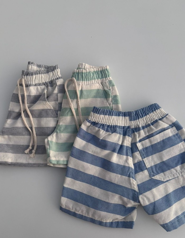 Short mauricinho linho com listras horizontal