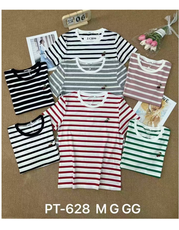 T-SHIRT C/ BORDADO DE CEREJA E LISTRAS LARGAS