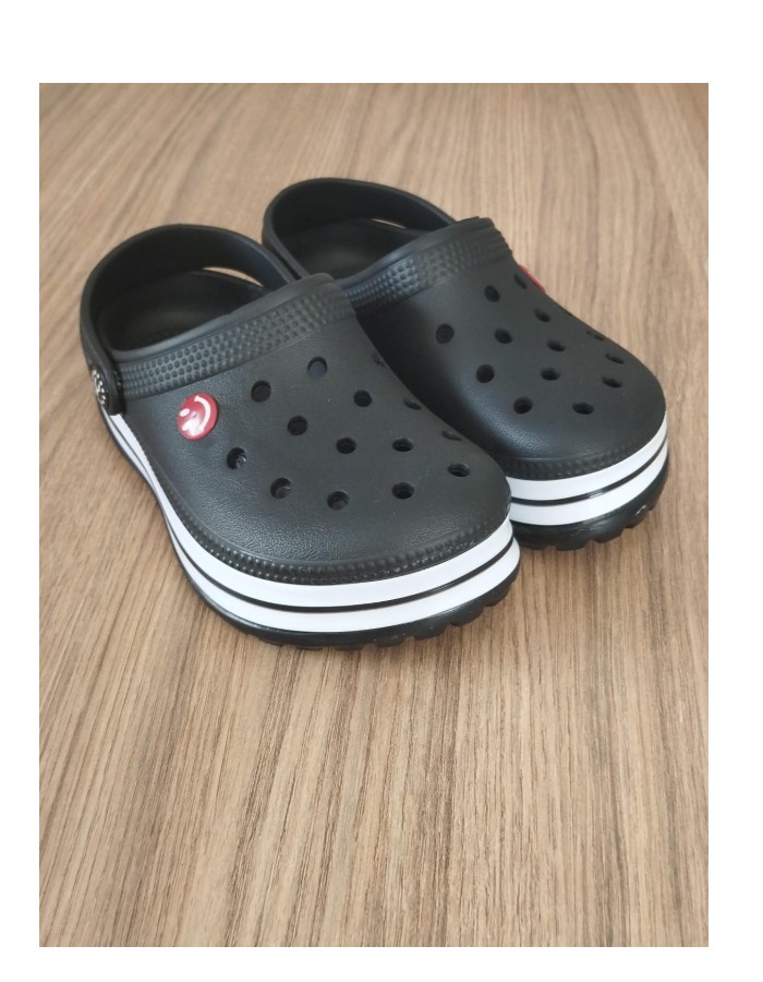 Crocs yvate
