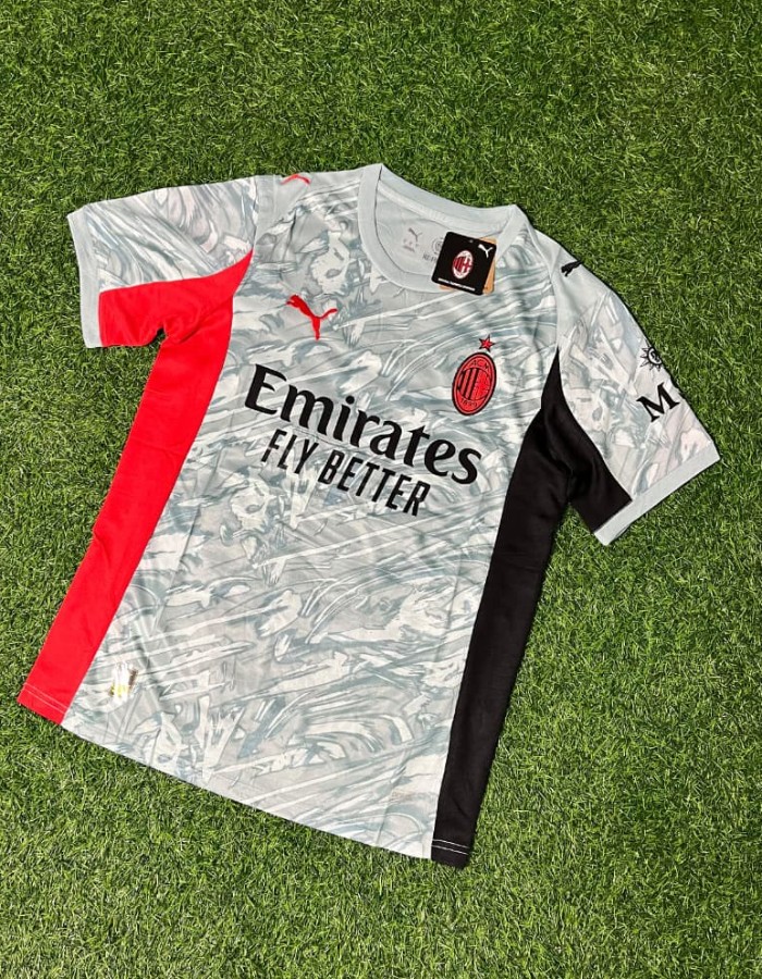 25/26 AC Milan TORCEDOR MASCULINO 