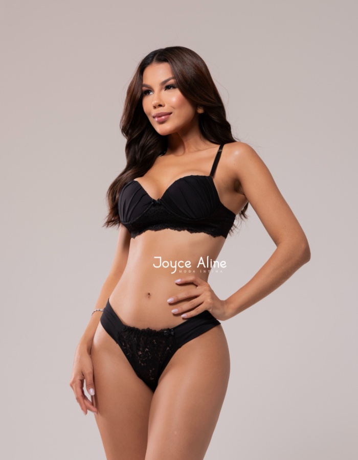 LINGERIE COM RENDA NA FRENTE LATERAL DUPLA