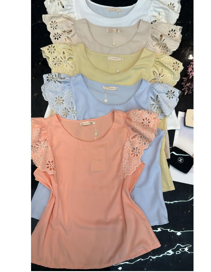 BLUSA CREPE CEDA C/ BABADO NA MANGA