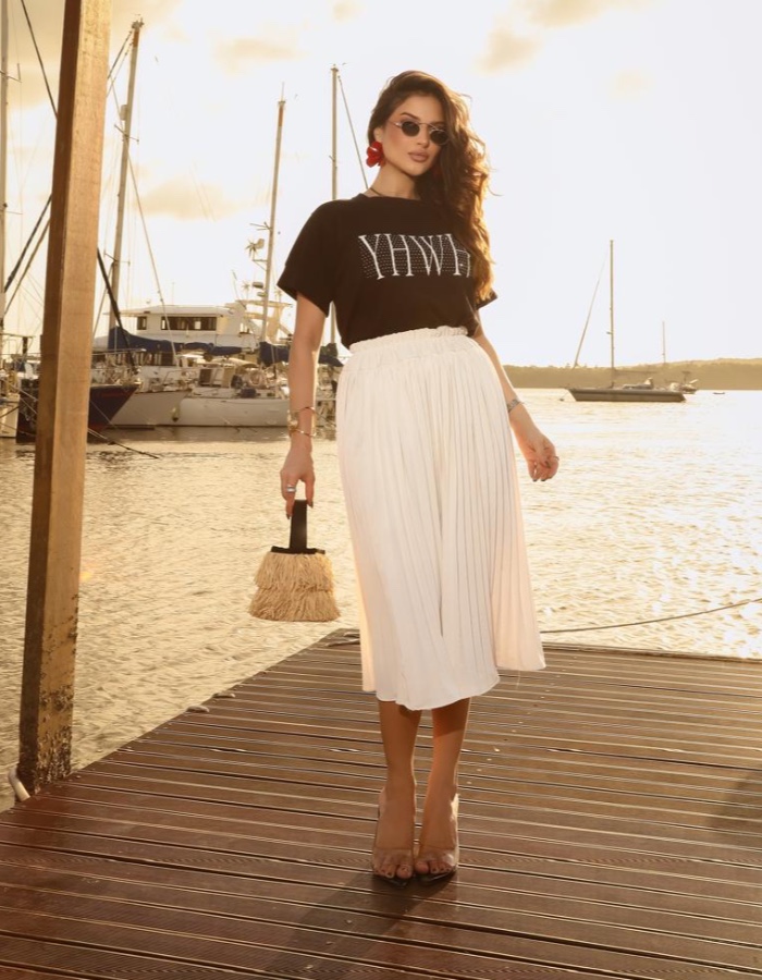 CONJUNTO TEE E SAIA MIDI LISA