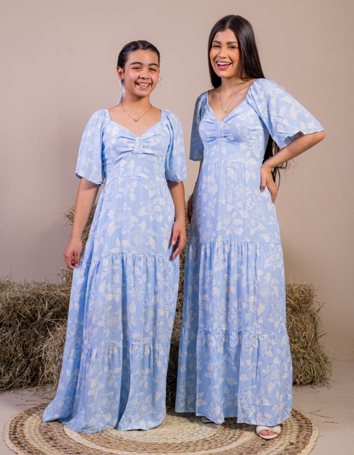 VESTIDO LONGO DETALHE NO DECOTE ( TEC. VISCOLINHO )