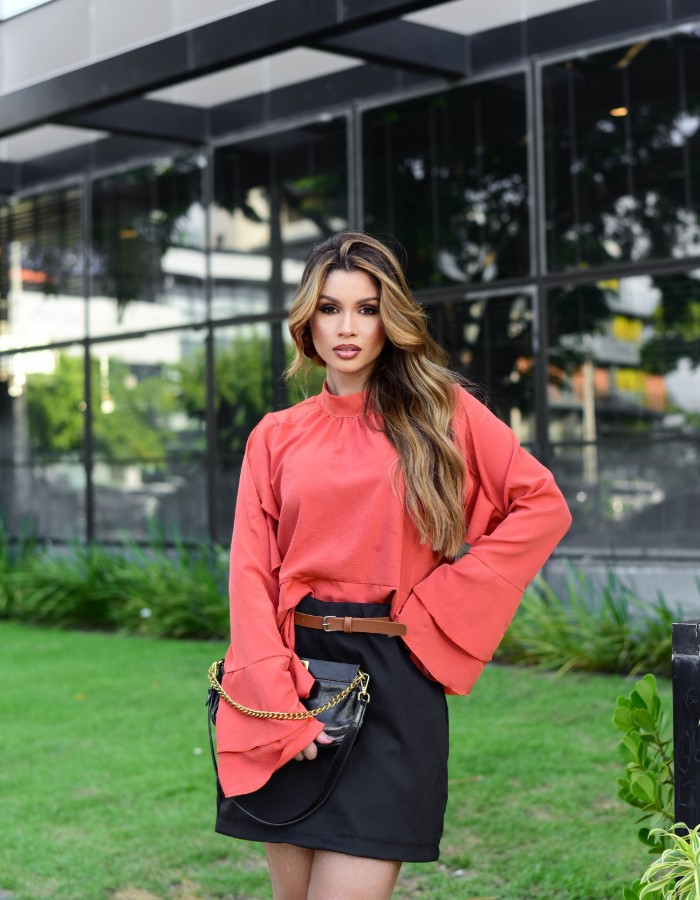 Blusa em crepe Larissa