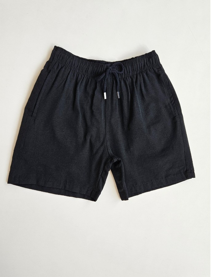 Short Mauricinho em Linho - preto