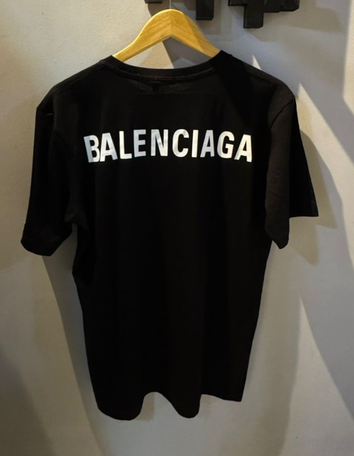 Produto tshirtbalenciagapreee 0