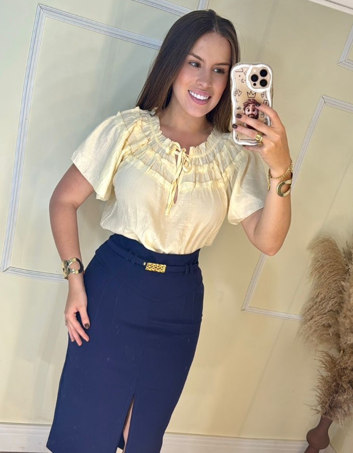 Blusa Babado Gola