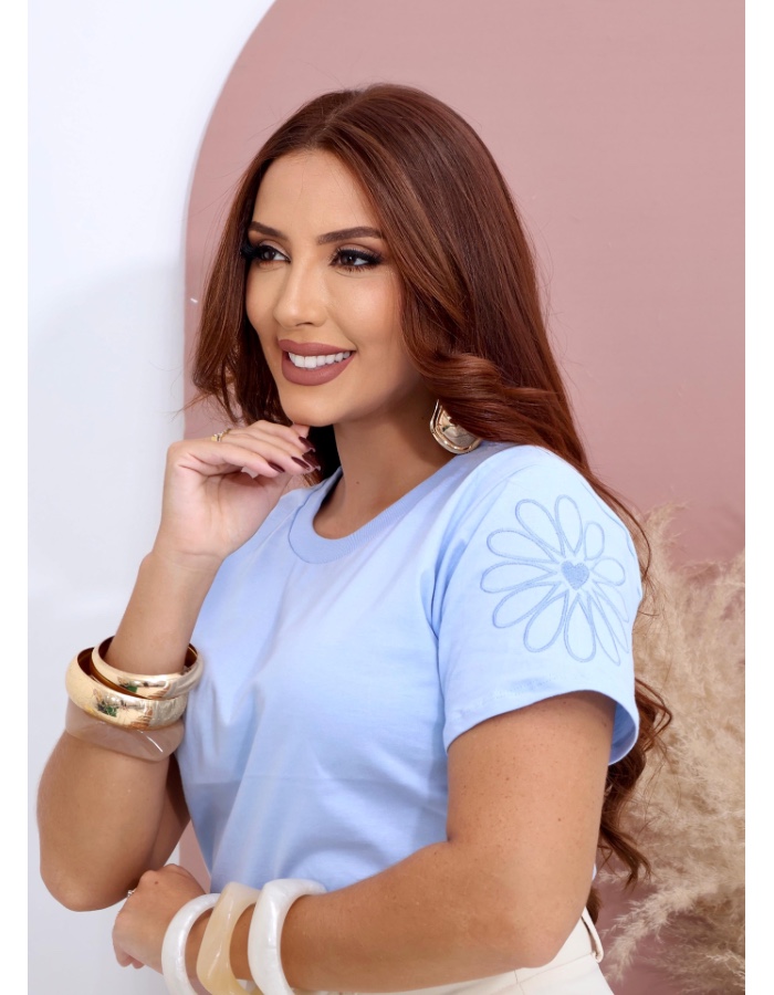 Produto t-shirt-ref-044-g-flor-coracao 1