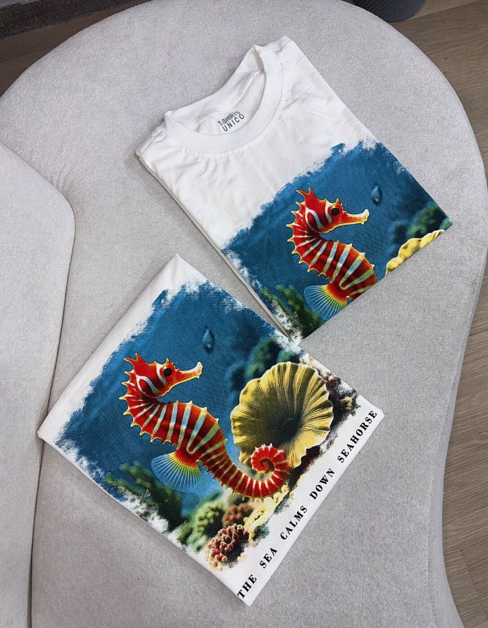 T-SHIRT CAVALO MARINHO