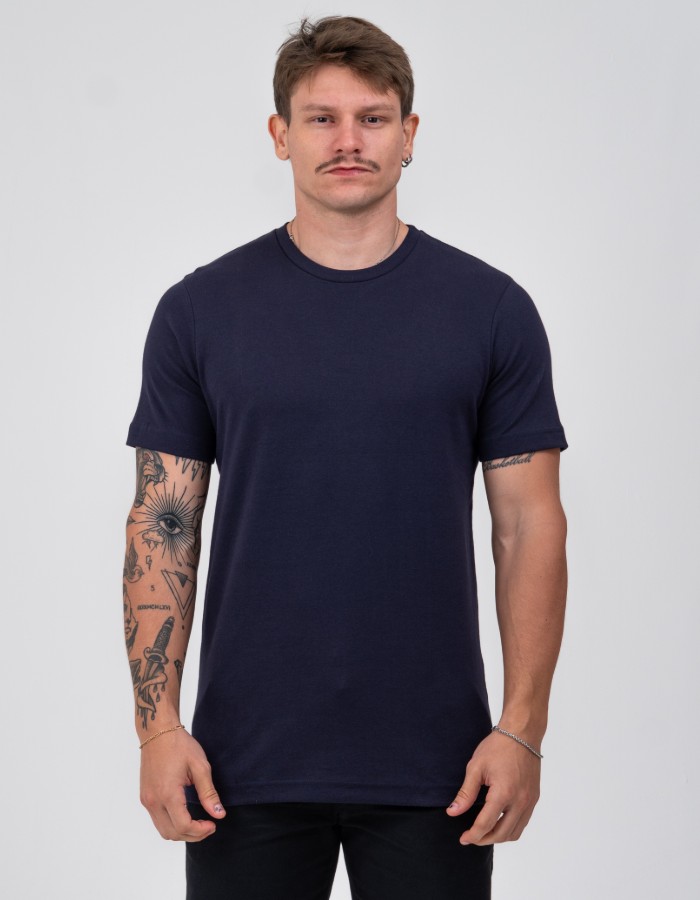 T SHIRT SUEDINE GOLA CARECA AZUL MARINHO