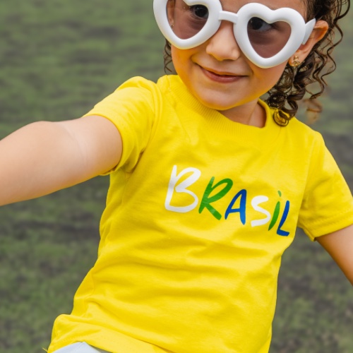T-SHIRT BRASIL TRADICIONAL MENINA