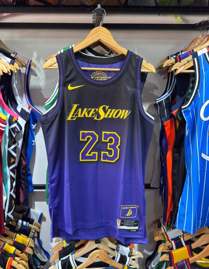 LakeShow - Lebron 23