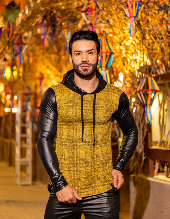 Manga Longa Capuz Cirrê