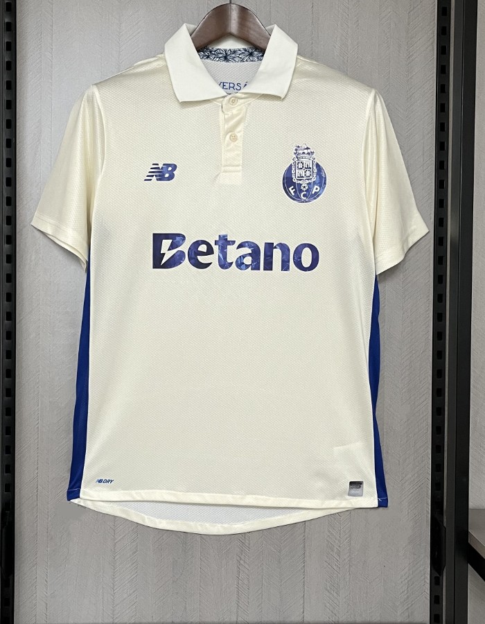 PORTO 25/26 UNIFORME 3