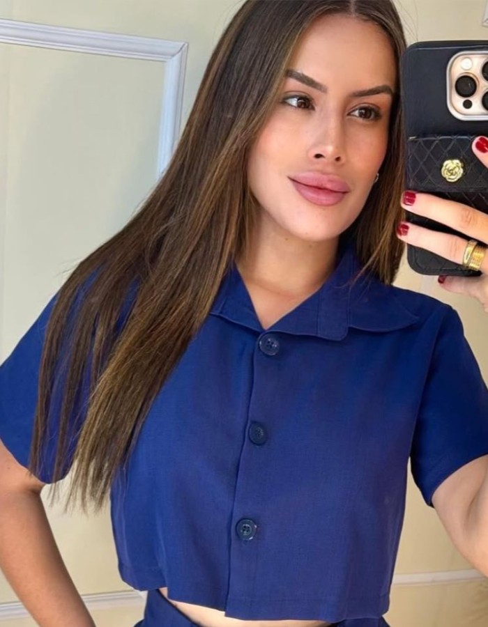 Blusa Botão Curta