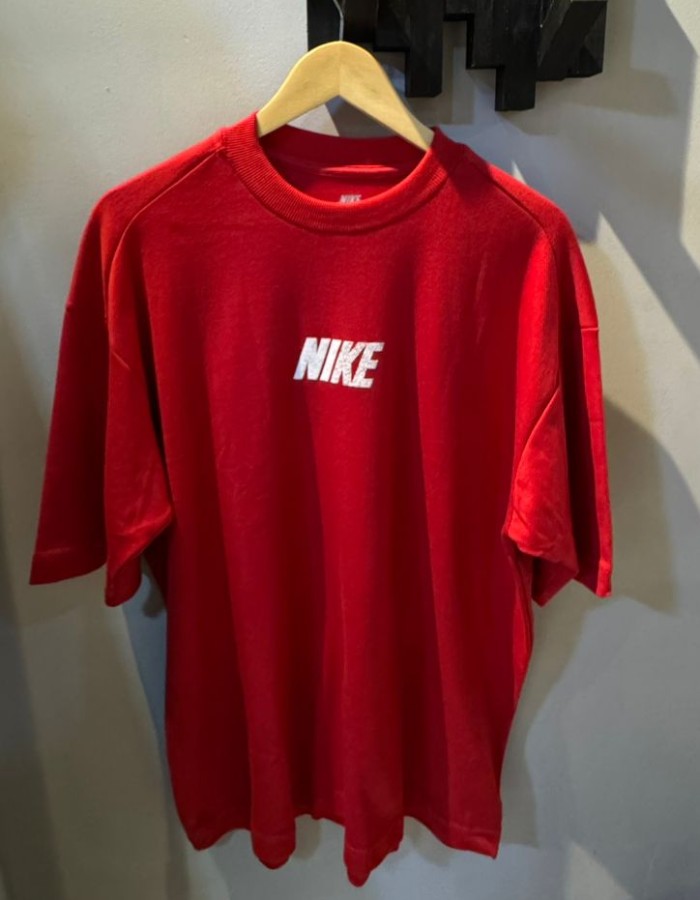 Oversized Nike 