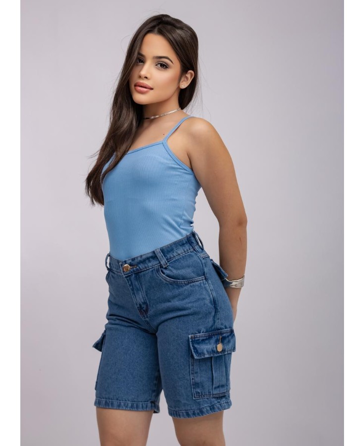 BERMUDA CARGO COM BOLSO DE BOTÕES(DESGRADEADO)