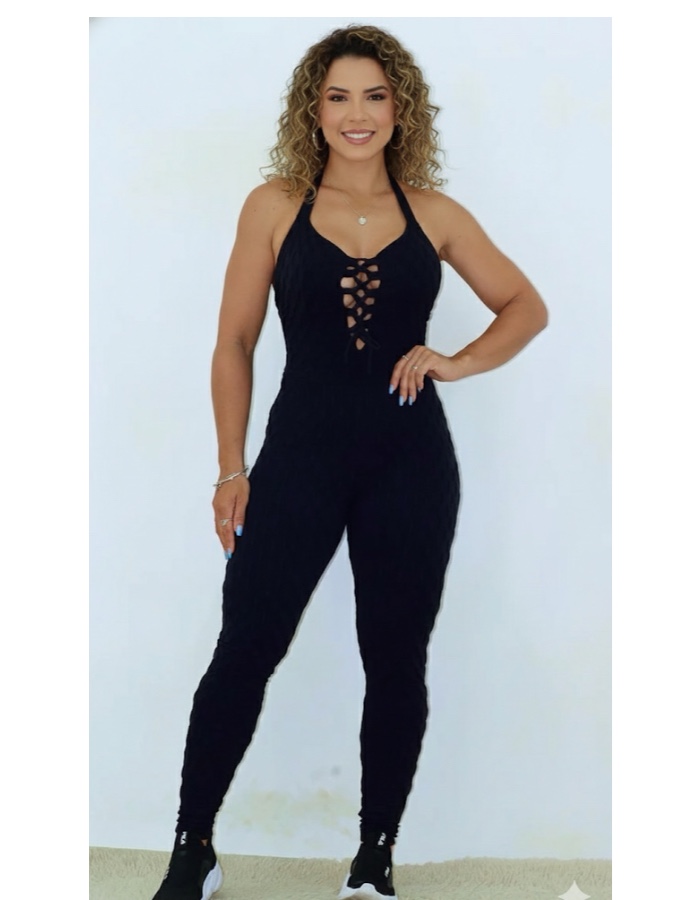 MACACÃO DETALHE TRANÇADO BUSTO JAQUARD 