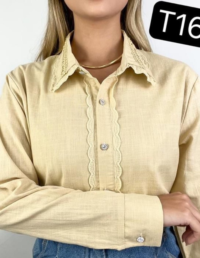 CAMISA LINHO DETALHE NA GOLA 