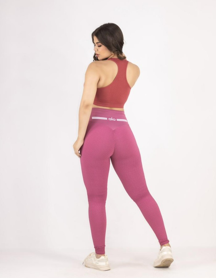 CALÇA EMPINA BUMBUM FRANZIDO ALO EM BROCADO DE POLIAMIDA