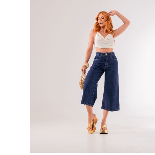 CALÇA CAPRI AMPLA TRADICIONAL