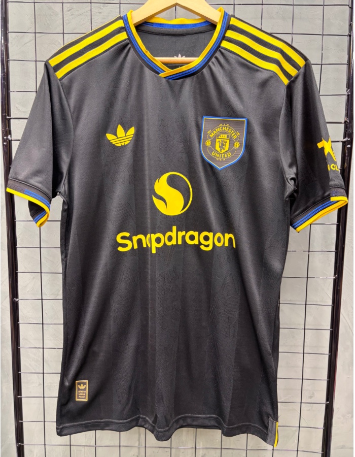MANCHESTER UNITED 25/26 - UNIFORME III - VERSÃO JOGADOR 