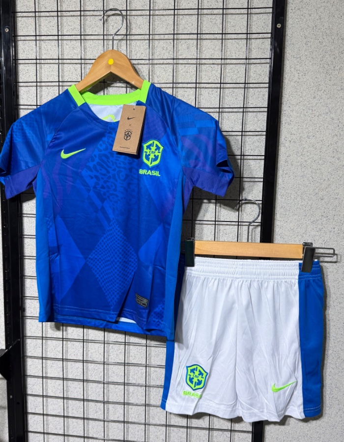 Conjunto infantil Brasil azul 