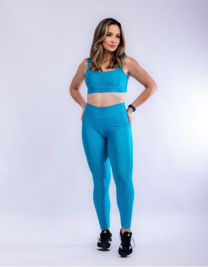 CONJ.CALÇA 3D COM TOP CRUZADO